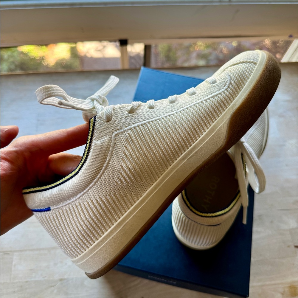 Rothy’s The Lace Up Sneaker in white/vanilla *like new*